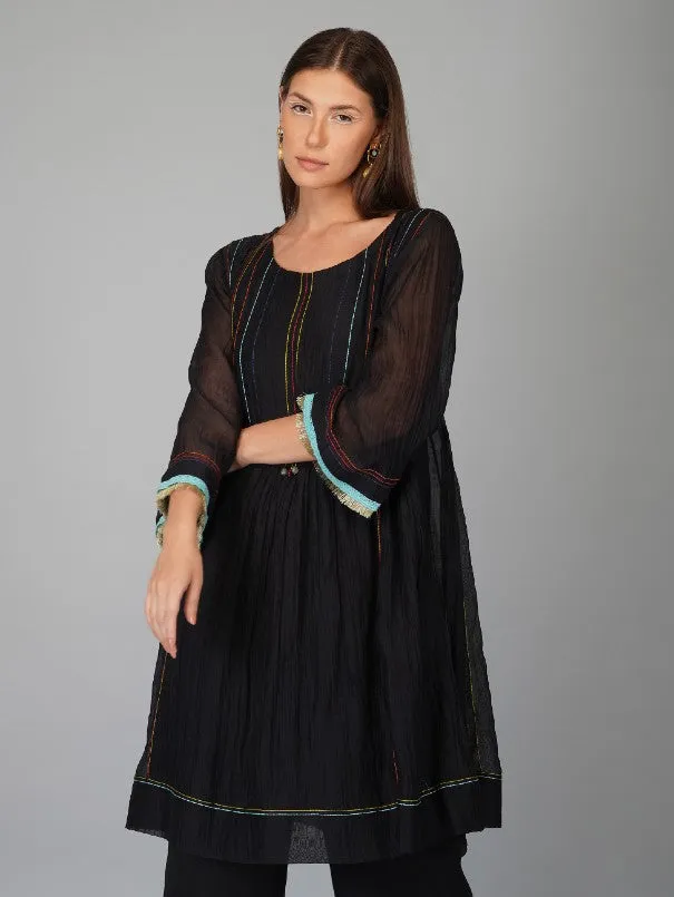 Black Contrast Thread Work Chanderi Pleated Tunic Set (Set of 3)