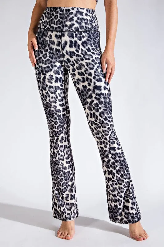 Black Plus Size Animal Print Flared Yoga Pants