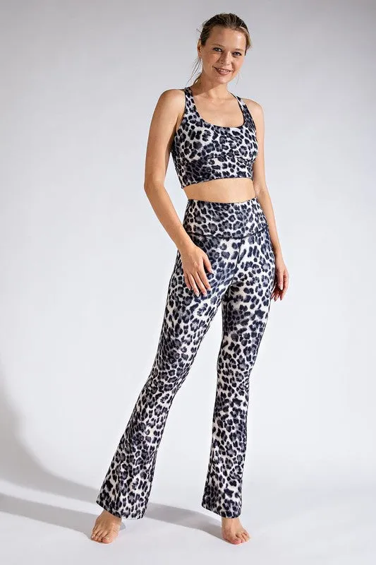 Black Plus Size Animal Print Flared Yoga Pants