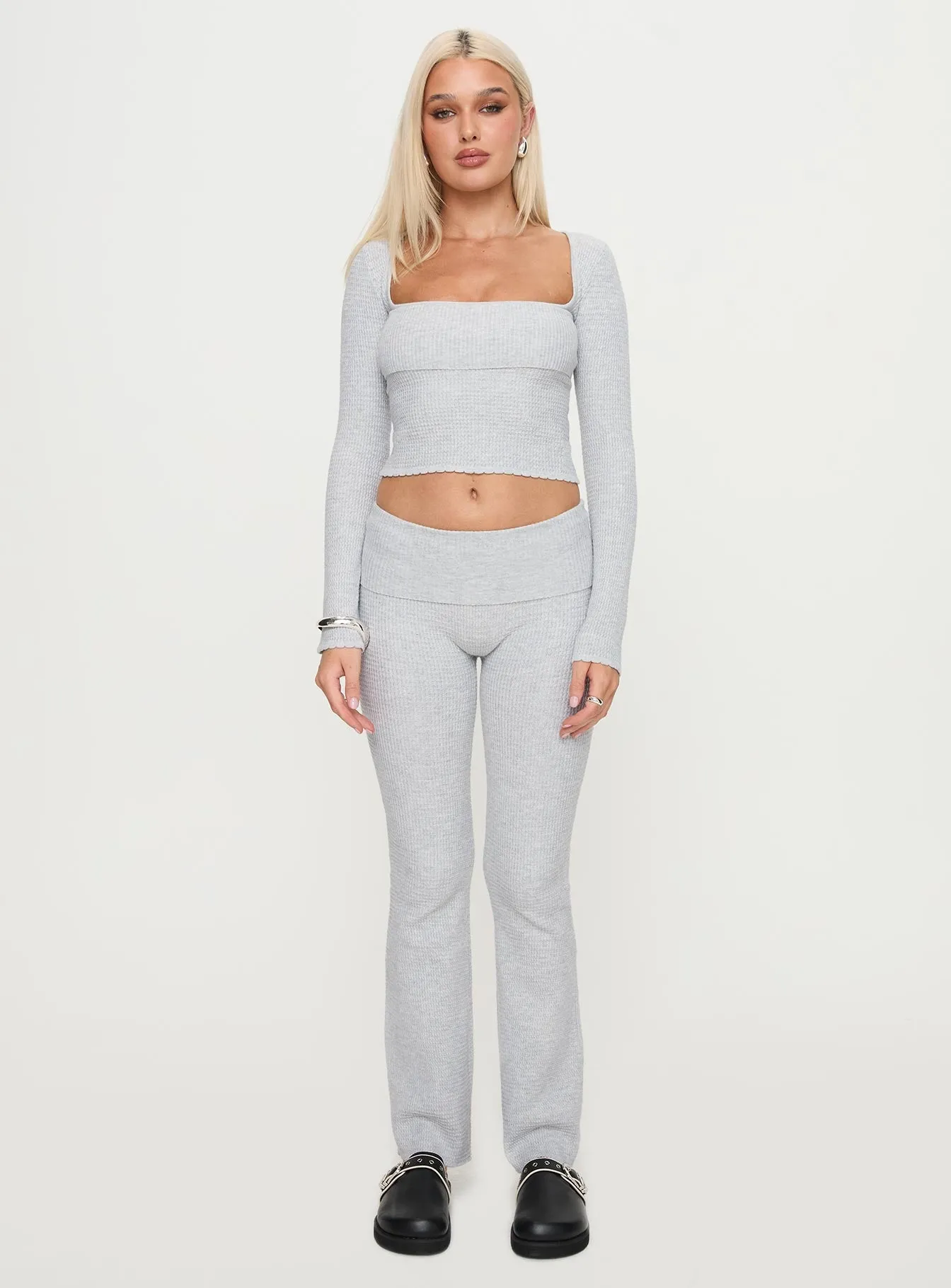 Closed Eyes Flared Pant Grey