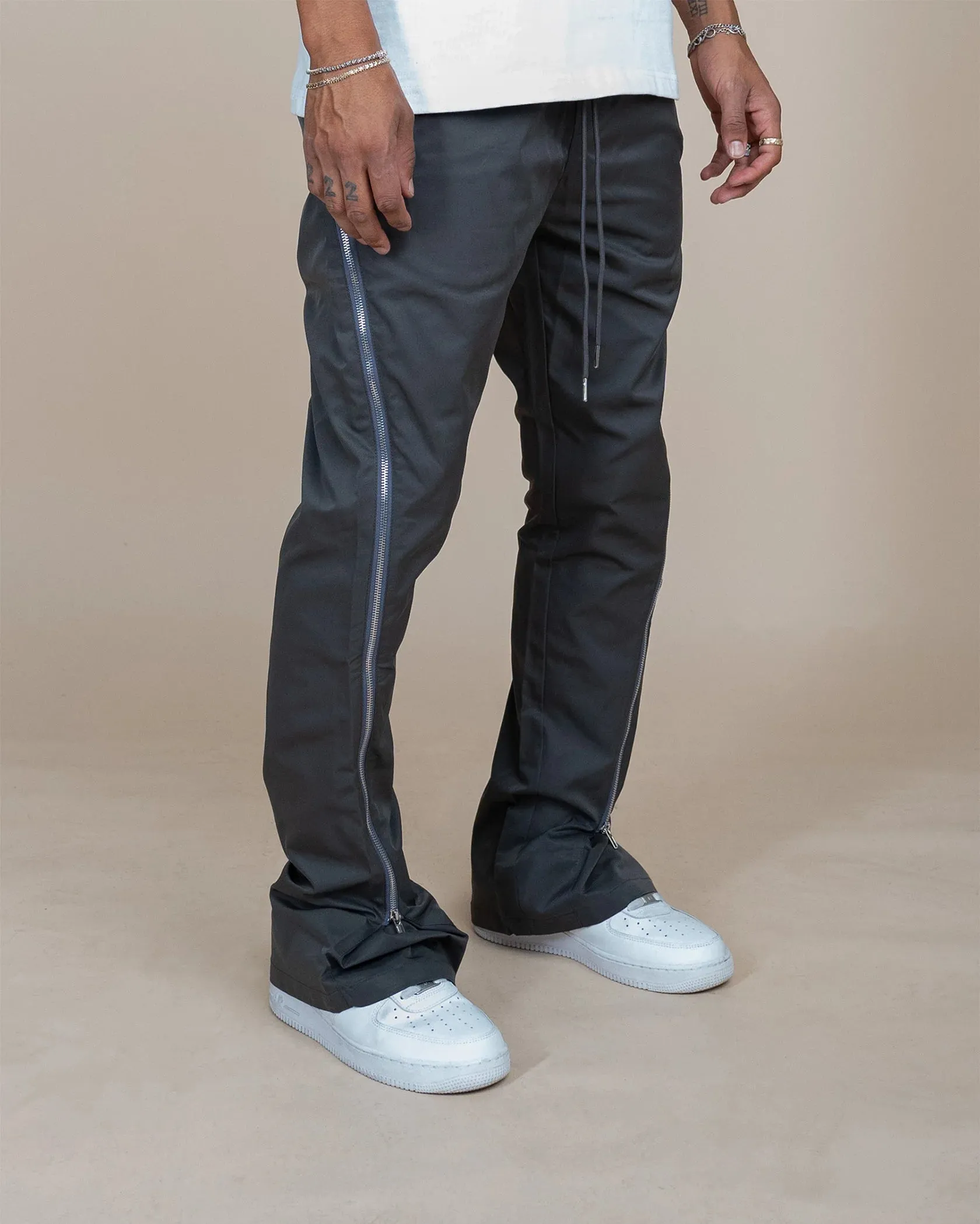 EPTM NYLON ZIP FLARED PANTS GREY