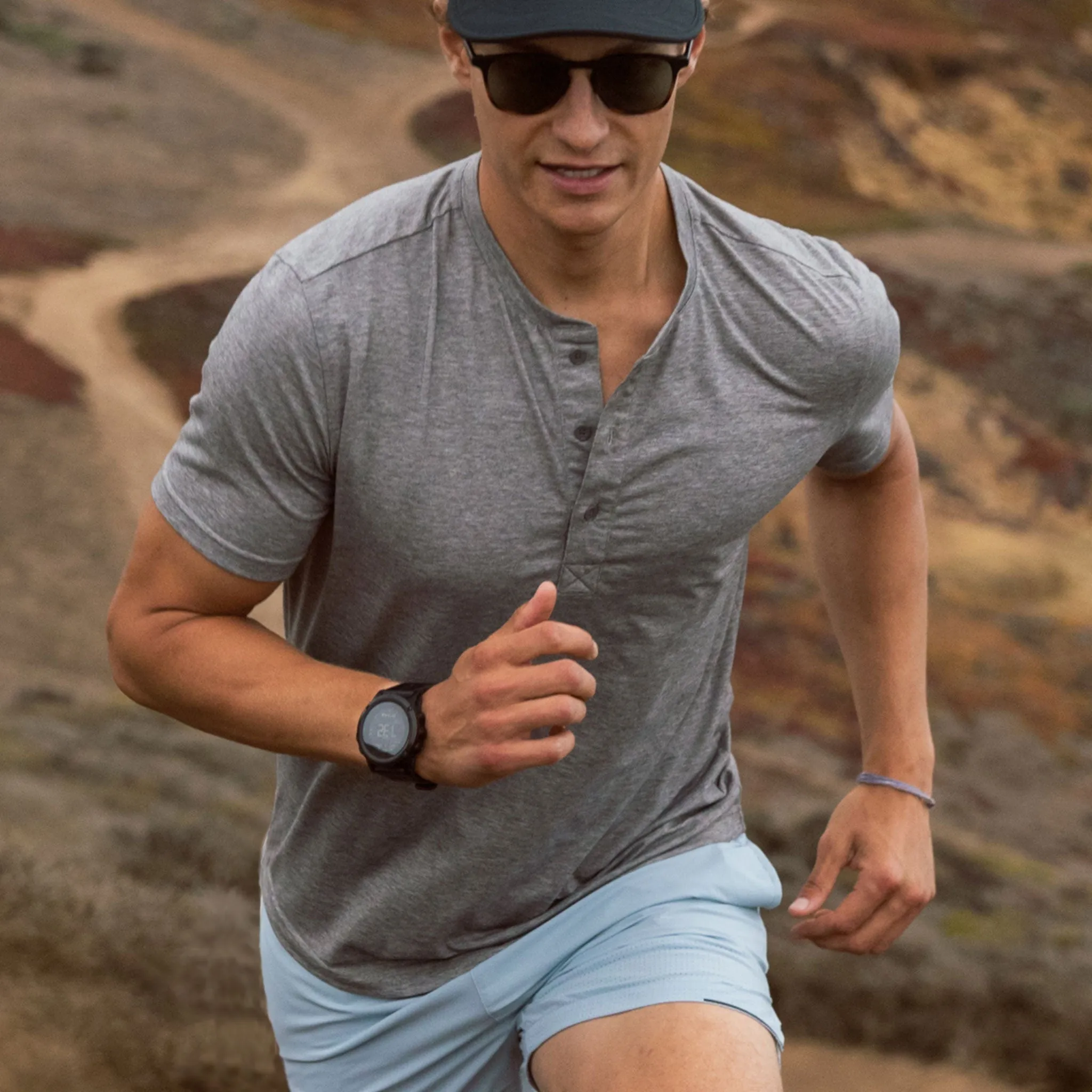 Everyday Henley Short Sleeve in Heather Gray