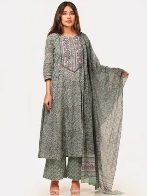 Harit Fiza Set Of Flared Kurta Pants Dupatta