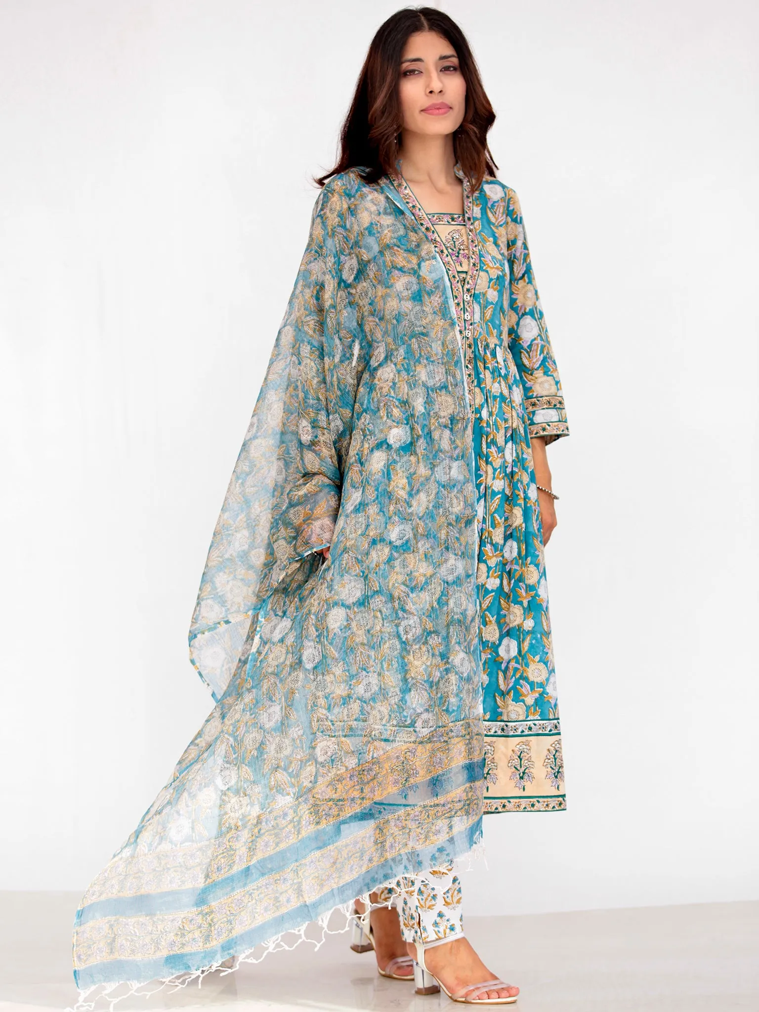 Harit Samah Set Of Flared Kurta Pants Dupatta