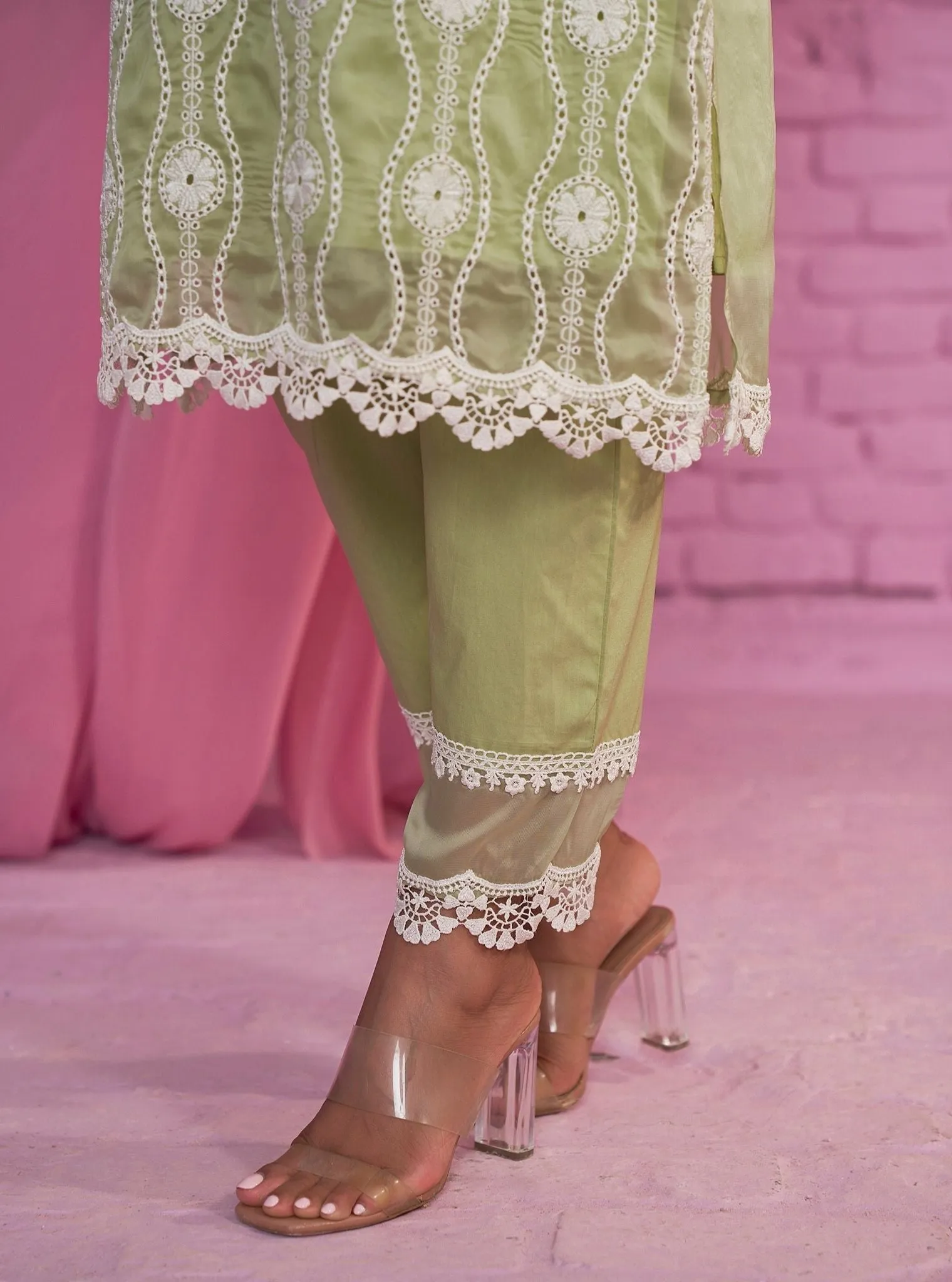 Mulmul Organza Izetta Green Kurta With Mulmul Cotton Izetta Green Pant