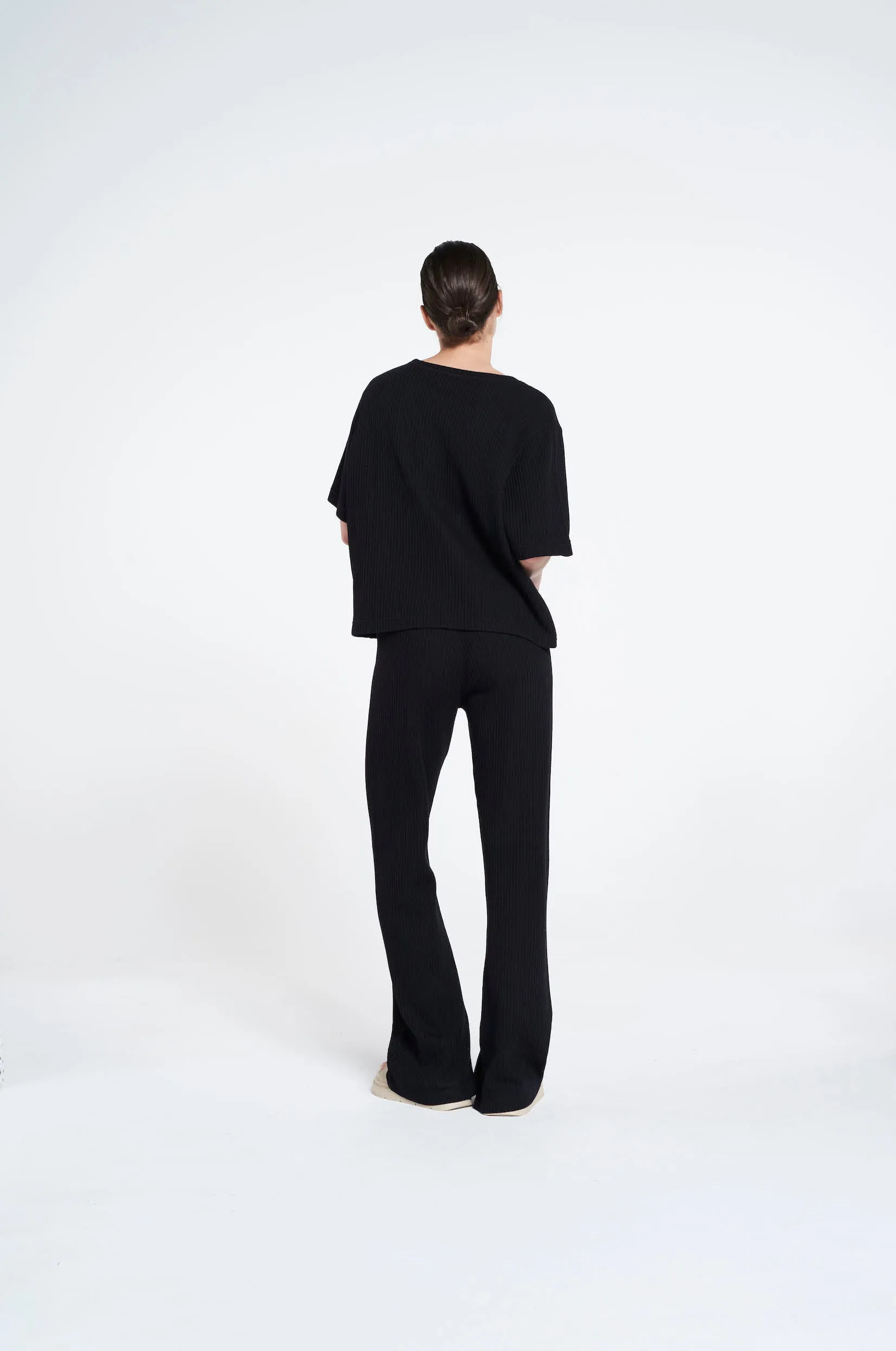 Relaxed fit structured flared pants - Black