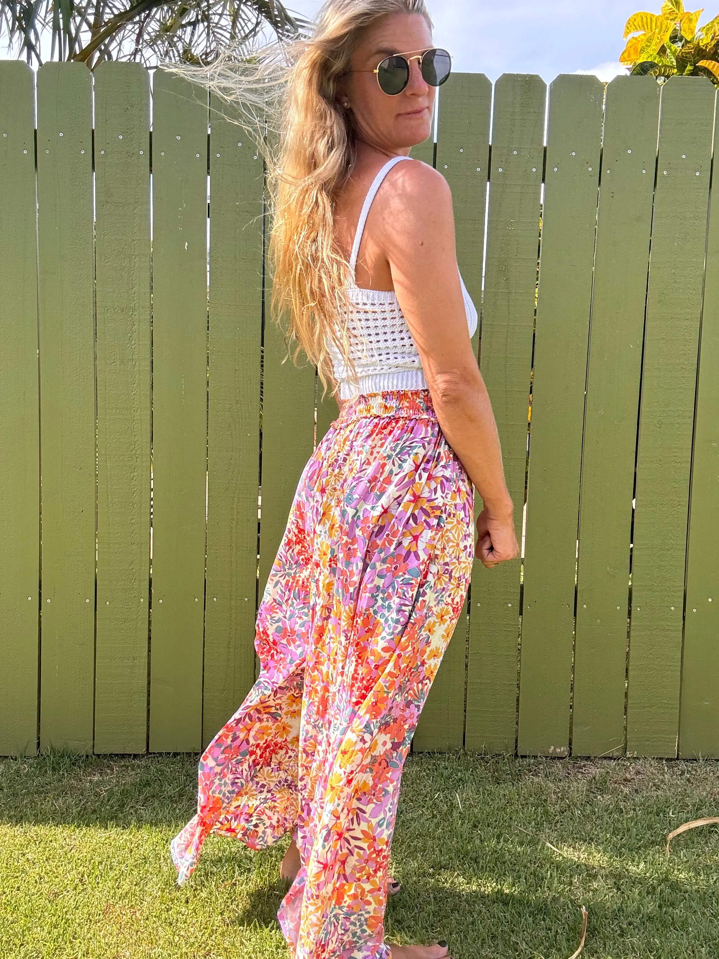 Tulip Gardens beach pant